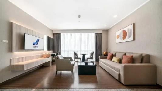 Adelphi Suites Bangkok - Sha Extra Plus - 111