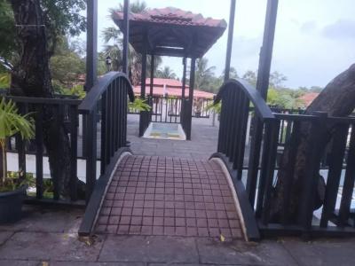 Lucky Beach Resort - 26