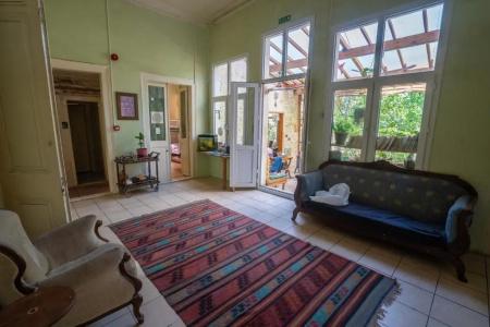 Lotus Garden Hostel Izmir - 36