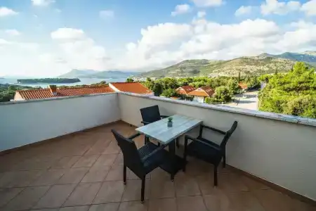 Pervanovo with Free Parking - 70