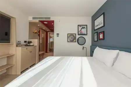 Hampton by Hilton Center - 31