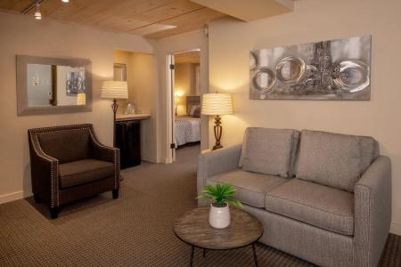 Carmel Country Inn - 24