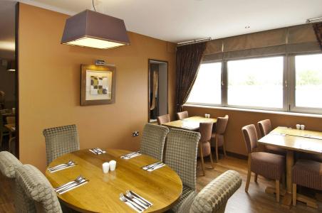 Premier Inn Hanger Lane - 24