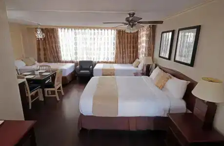 Divya Sutra Suites on Robson Downtown - 54