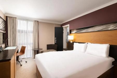 Hilton London Kensington - 55