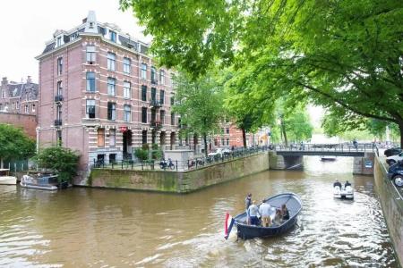 Amsterdam Inn - 16