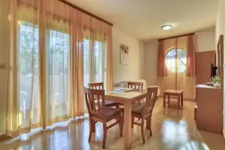 Garni Milica - 70