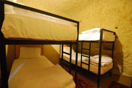 Kamelya Cave Hostel - 19