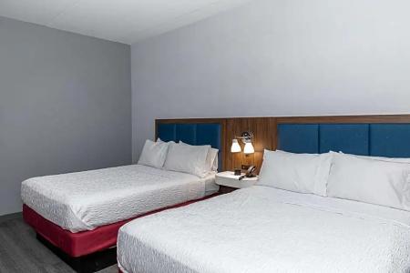 Hampton Inn & Suites Charlotte Steele Creek Road, Nc - 62