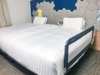 Comfort Suites Tokyo Bay - 4
