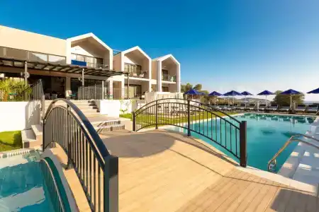 T Premium Suites - 13