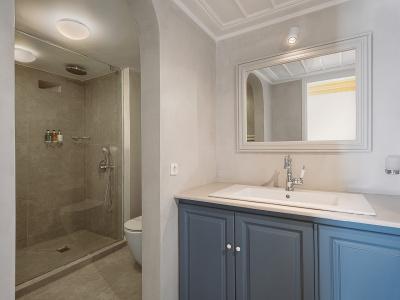 Four Seasons Hydra Luxury Suites - 29