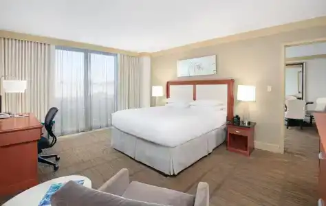 DoubleTree by Hilton Miami Airport & Convention Center - 74