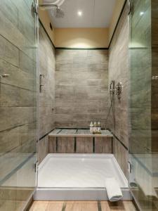 Camperio House Suites & - 42