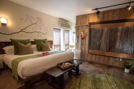 The Anniversary Inn - - 12