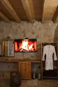 Calypso Cave Suites - 112