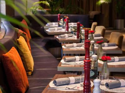 Mercure Groningen Martiniplaza - 11