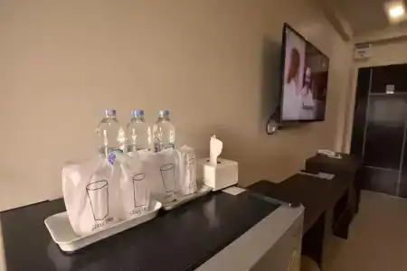 Gold Airport Suites - 38