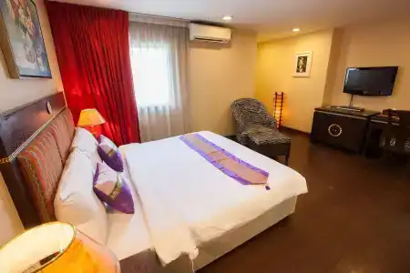 Mac Boutique Suites - 6
