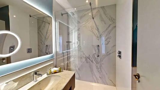 DoubleTree by Hilton London Angel Kings Cross - 82