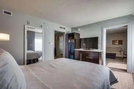 Home2 Suites By Hilton Dfw Airport South - 35