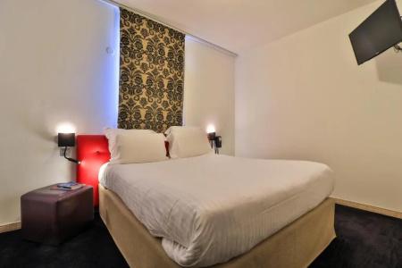 Kyriad Frejus - Centre - 56