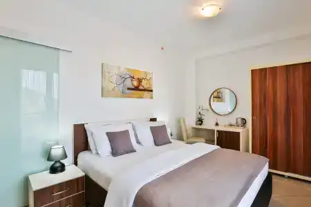 La Mer - 28