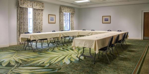 Hampton Inn Charleston-Daniel Island - 12