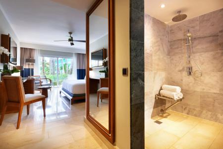 Grand Palladium Palace Resort Spa & Casino - 4