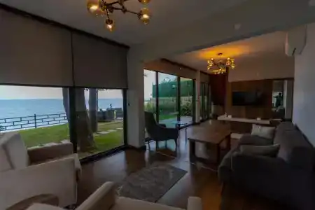 Santana Otel - 252
