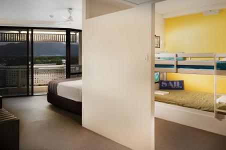Rydges Esplanade - 71