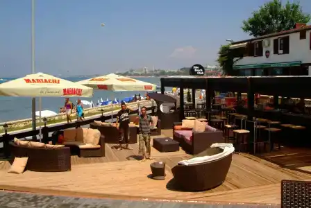 Side Beach Club - 22