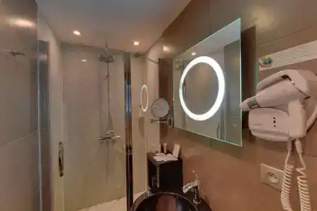 Best Western Hôtel d'Arc - 65