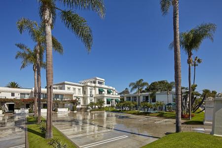 Glorietta Bay Inn - 5