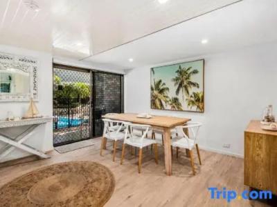 Glen Eden Beach - 81