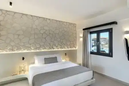 Onyx & Suites - 109
