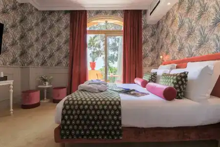 Hôtel Le Petit Palais - 76