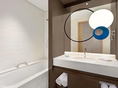 Novotel Gold District - 44