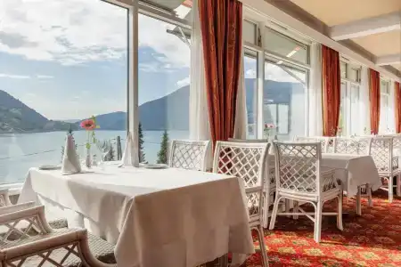 Olden Fjordhotel - 18
