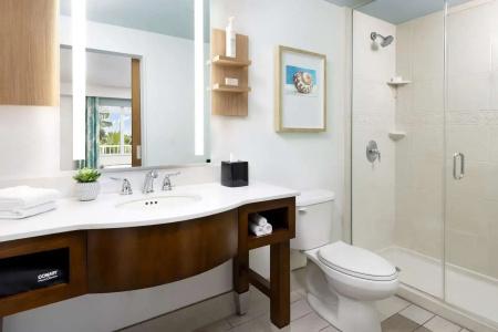 Hilton Garden Inn / The Keys Collection - 38
