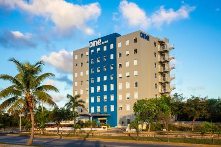 One Cancun Centro - 26
