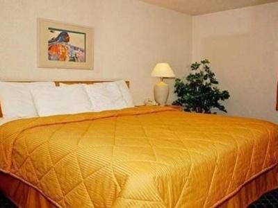 Sunrise Inn - 52