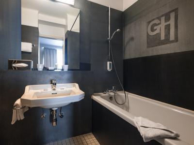 Le Grand - 7