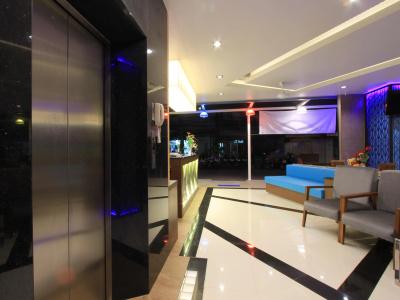 The Crystal Beach - 1