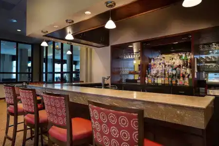 DoubleTree by Hilton Charlotte Airport - 25