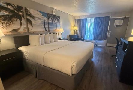 Days Inn by Wyndham Fort Lauderdale-Oakland Park Airport N - 3