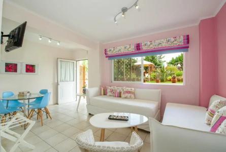 Stamatakis Boutique Studios - 83