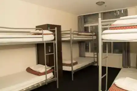 790 on George Backpackers - 35