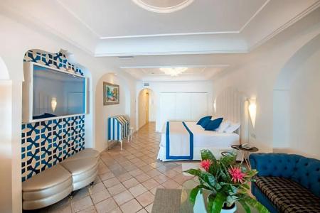 Eden Roc Suites - 258