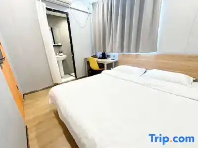 Pod Inn Xiaozhai Giant Wild Goose Pagoda - 57